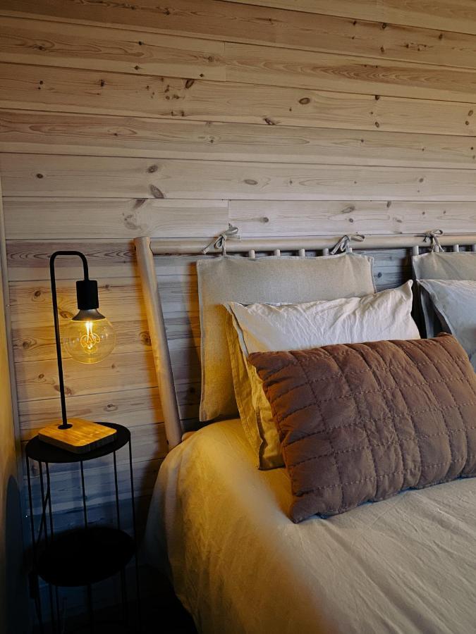 Field View Cabin Еребру Екстер'єр фото